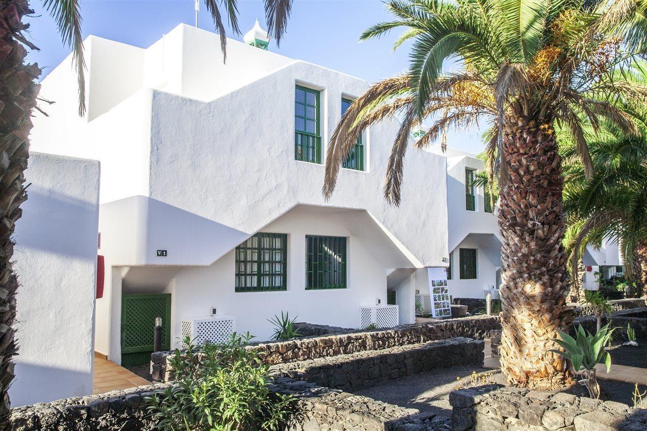 Club Del Carmen Aparthotel Puerto del Carmen  Exterior photo