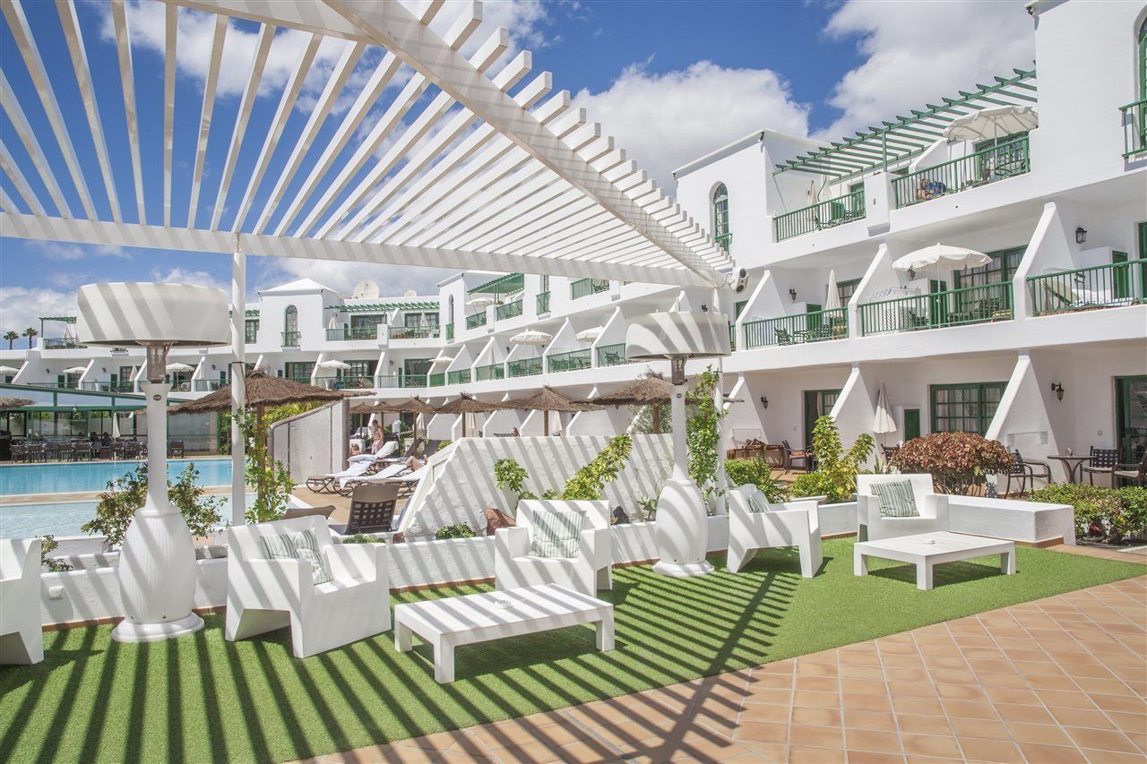 Club Del Carmen Aparthotel Puerto del Carmen  Exterior photo